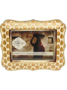 SICURA Picture Frame for 5x7" Photo Ornate Gold Cream Tone Tunisia Collection